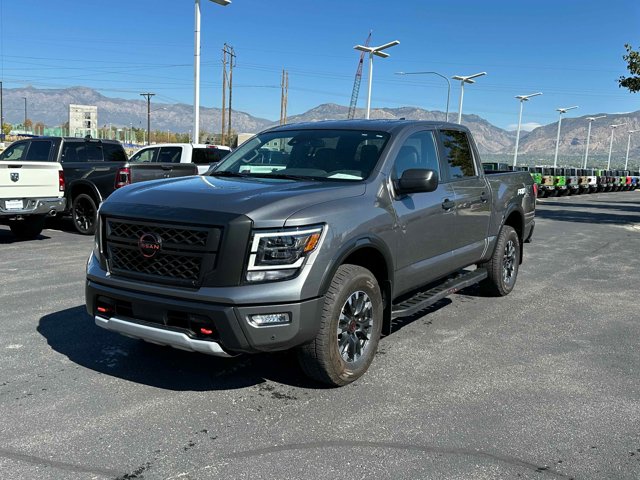 2024 Nissan Titan PRO-4X